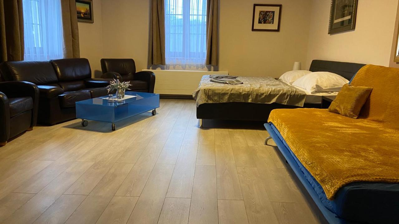 4Rooms Roztoky Eksteriør billede